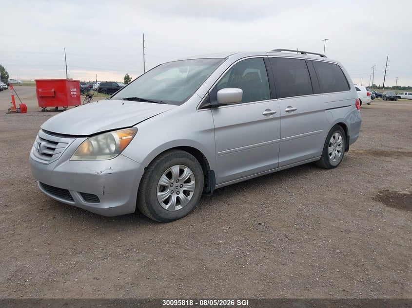 2010 Honda Odyssey, Hail, IAAI, VIN 5FNRL3H55AB508676 — photo 2