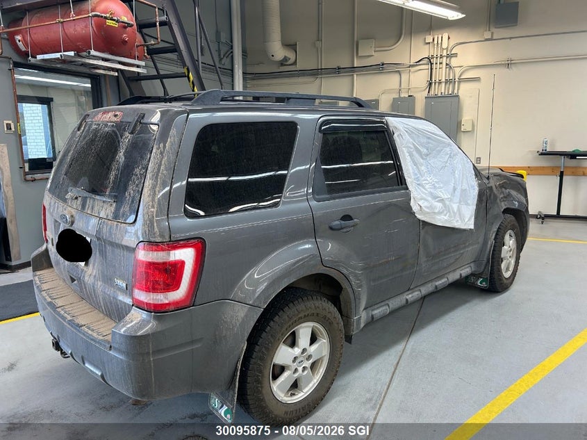 Vin: 1fmcu9dg8bkb40152, lot: 20142508, ford escape xlt 20114