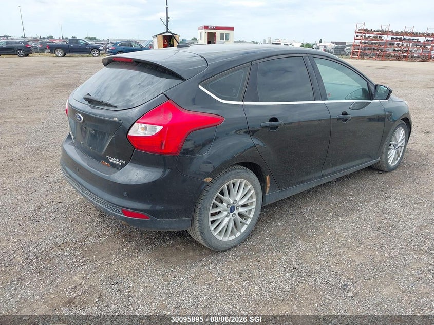 Vin: 1fadp3n28dl292774, lot: 20142529, ford focus titanium 20134