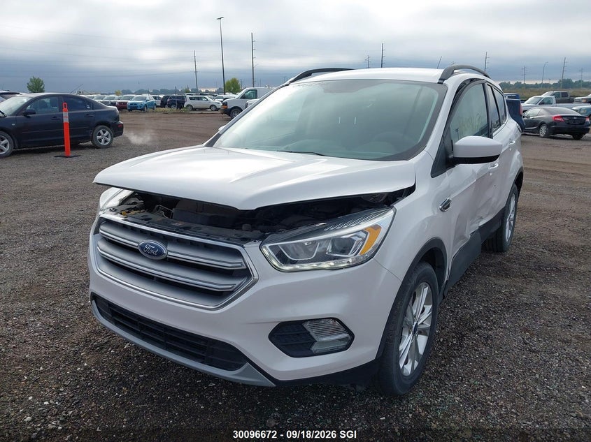 Vin: 1fmcu9gd7hue27013, lot: 20143529, ford escape se 20172