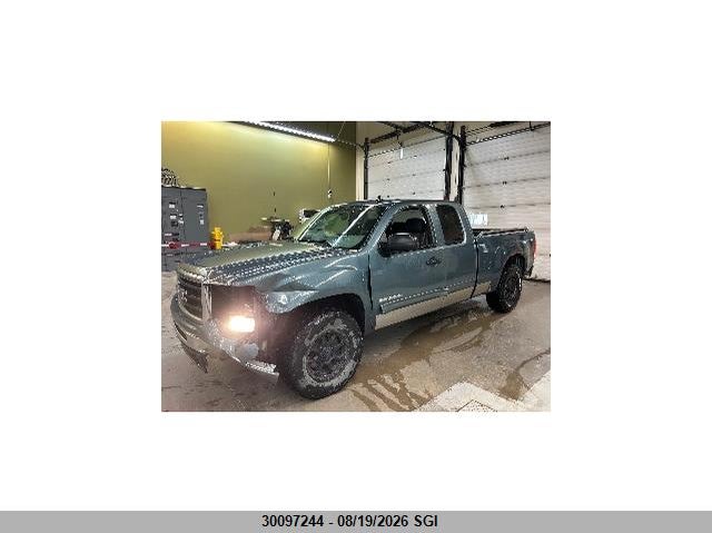 2011 GMC Sierra, Left Front, IAAI, VIN 1GTR2UEA9BZ431686 — photo 2