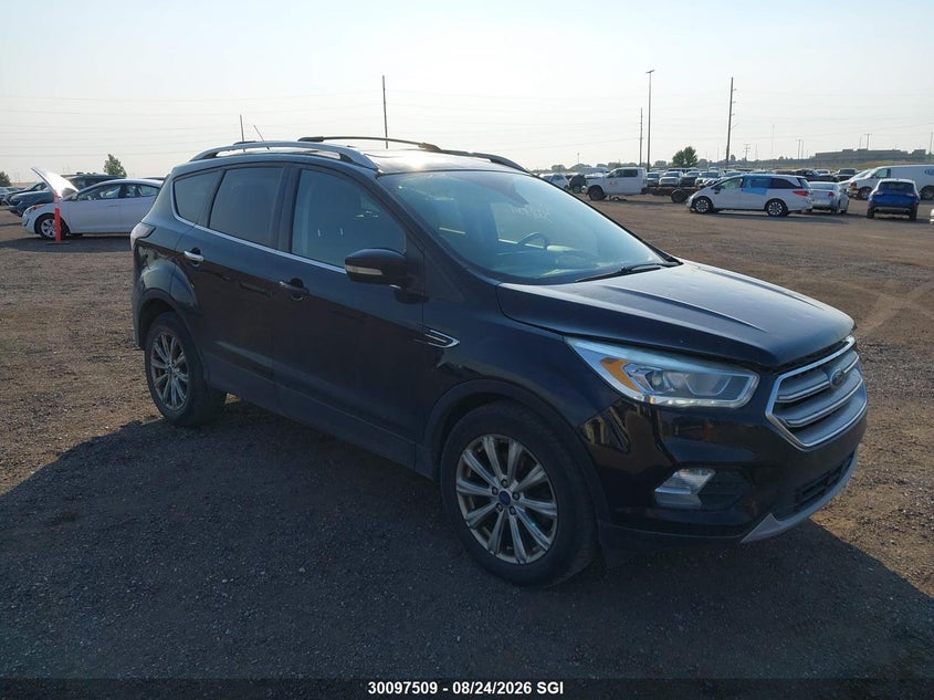 Vin: 1fmcu9j99hue98881, lot: 20144607, ford escape titanium 2017 img_1