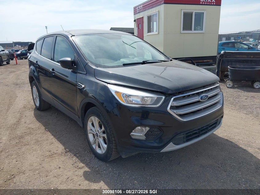Vin: 1fmcu9gd2hua96325, lot: 20145448, ford escape se 2017 img_1
