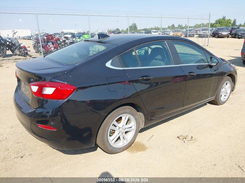 Vin: 1g1be5sm3j7215364, lot: 20145754, chevrolet cruze lt 20184