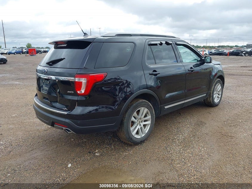 Vin: 1fm5k8d83jgb20457, lot: 20145767, ford explorer xlt 20184