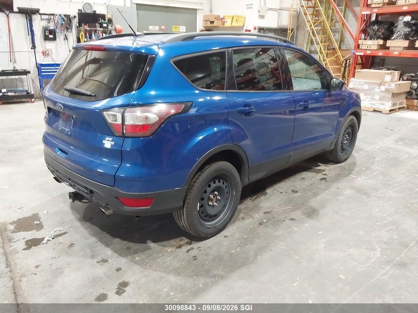 Vin: 1fmcu9gdxjuc15485, lot: 20147399, ford escape se 20184
