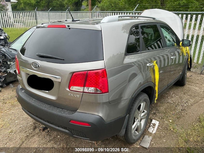 Vin: 5xykuda25dg380795, lot: 20147475, kia sorento ex 20134