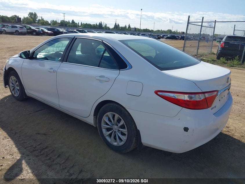 Vin: 4t1bf1fk0gu572917, lot: 20147983, toyota camry le/xle/se/xse 20163