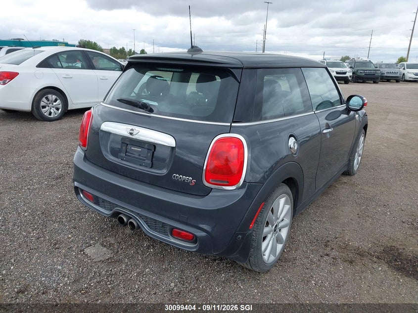 Vin: wmwxp7c54g2c60796, lot: 20148202, mini cooper s 20164