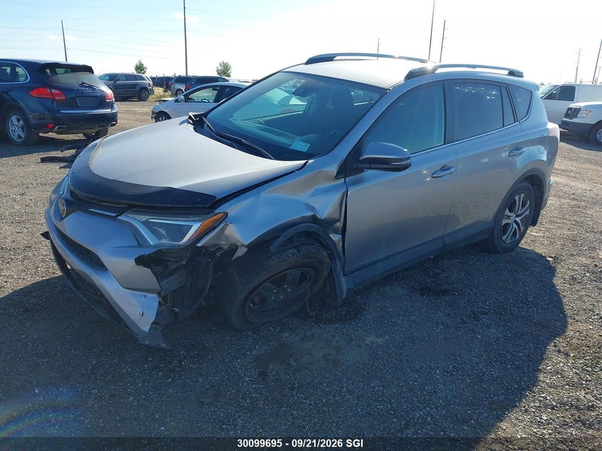 Vin: 2t3bfrev7hw662049, lot: 20148594, toyota rav4 le 20172