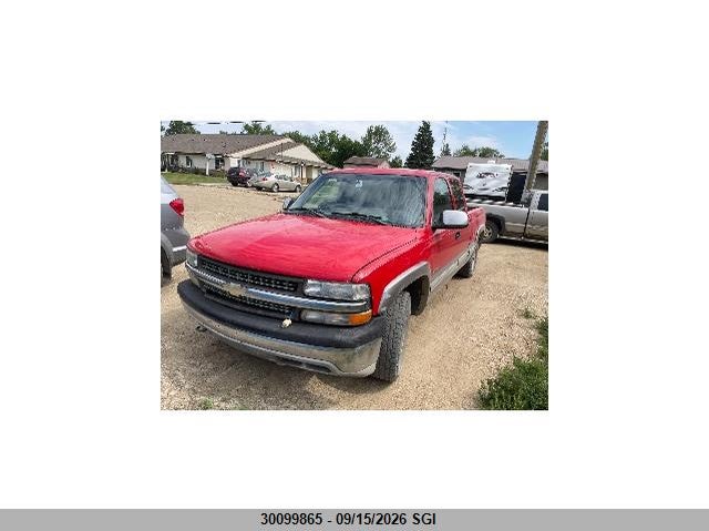 2002 Chevrolet Silverado, Град, IAAI, VIN 2GCEK19T721284785 — фото 2
