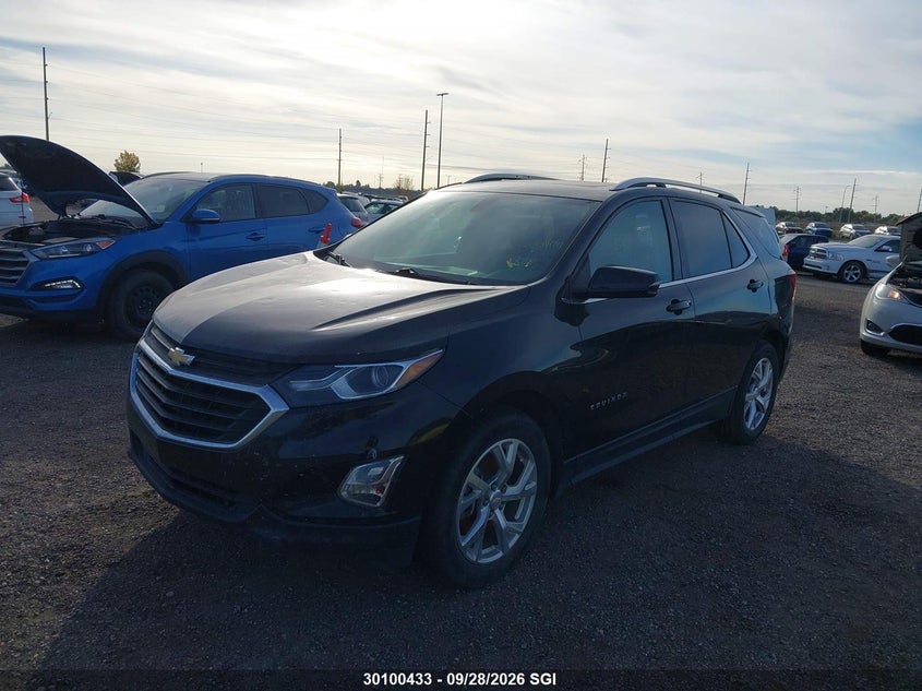2019 Chevrolet Equinox Lt, Water, IAAI, VIN 2GNAXVEX8K6288371 — photo 2