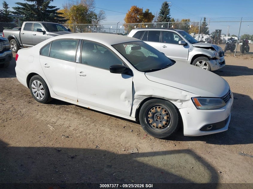 2013 Volkswagen Jetta S, Right Front, IAAI, VIN 3VW2K7AJ9DM290953