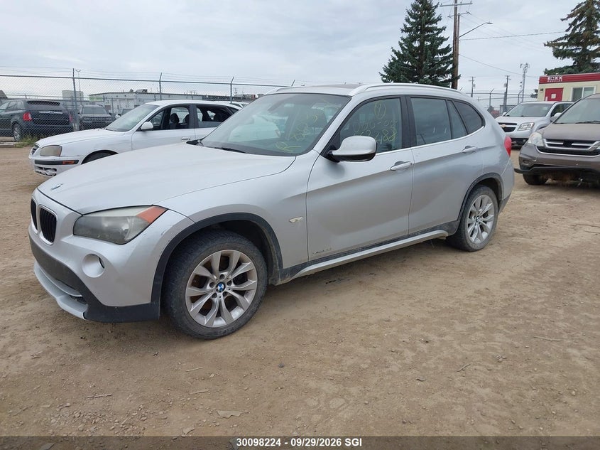 2012 BMW X1 xDrive28I, Left Side, IAAI, VIN WBAVL1C55CVR80307 — photo 2