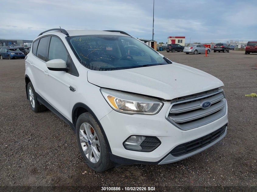 Vin: 1fmcu9gd0jua13867, lot: 20150236, ford escape se 2018 img_1