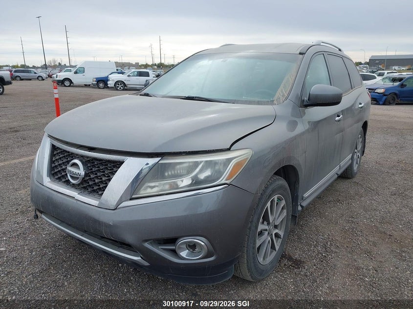 2015 Nissan Pathfinder, Град, IAAI, VIN 5N1AR2MM8FC672717 — фото 2