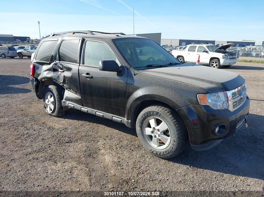 Vin: 1fmcu9dg0cka31024, lot: 20150530, ford escape xlt 2012 img_1