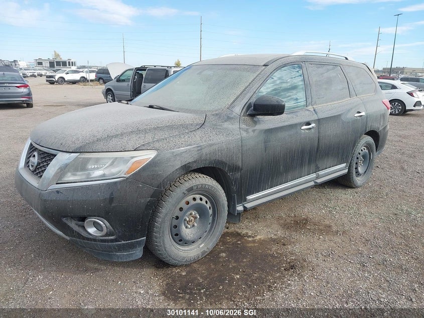2014 Nissan Pathfinder S/Sv/Sl/Platinum, Rear, IAAI, VIN 5N1AR2MM3EC690640 — photo 2