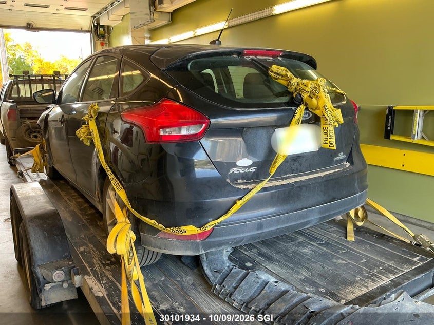Vin: 1fadp3k21fl371291, lot: 20151614, ford focus se 20153