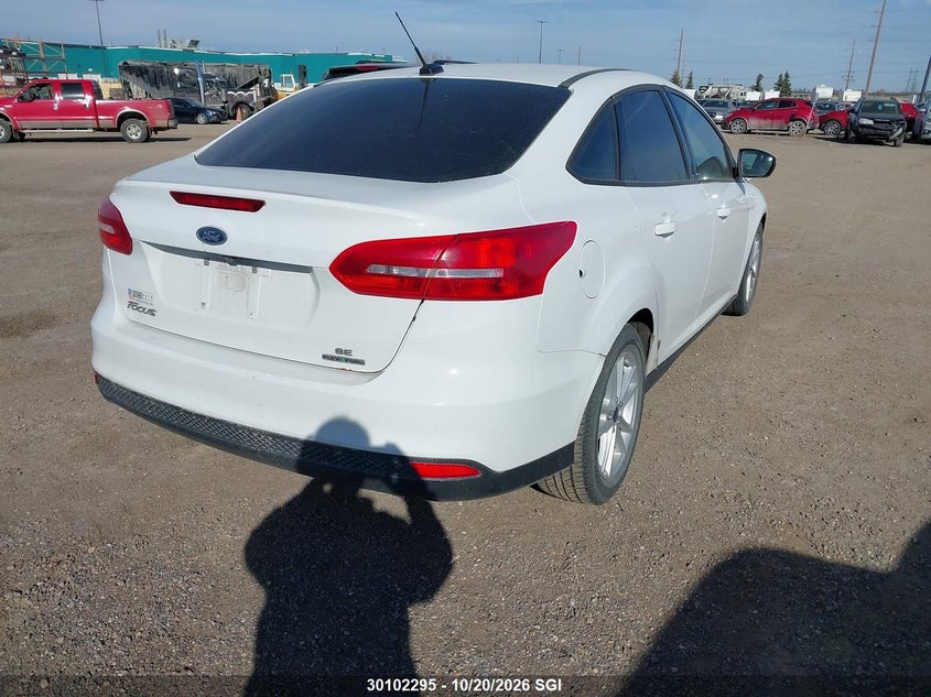 Vin: 1fadp3f27fl309341, lot: 20152103, ford focus se 20154