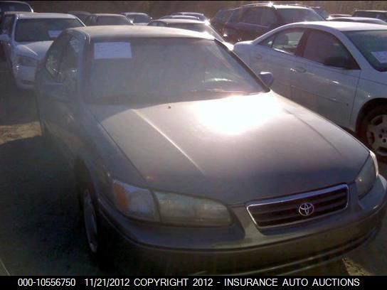 2000 Toyota Camry Ce/Le/Xle VIN: 4T1BG22K8YU008815 Lot: 10556750