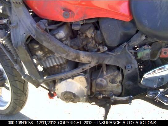 1998 Suzuki Gsx600F VIN: JS1GN79A4W2102476 Lot: 10641038