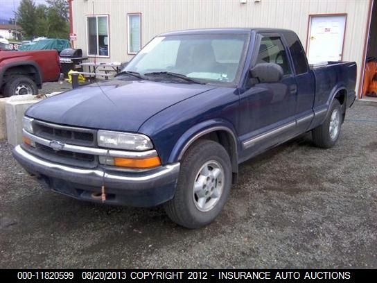 2000 Chevrolet 'S'truck S10 VIN: 1GCDT19W5Y8136594 Lot: 11820599