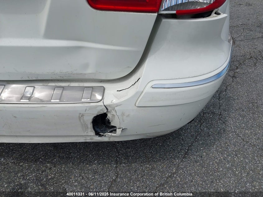 2011 Mercedes-Benz B200 VIN: WDDFH3DB7BJ651287 Lot: 40011331