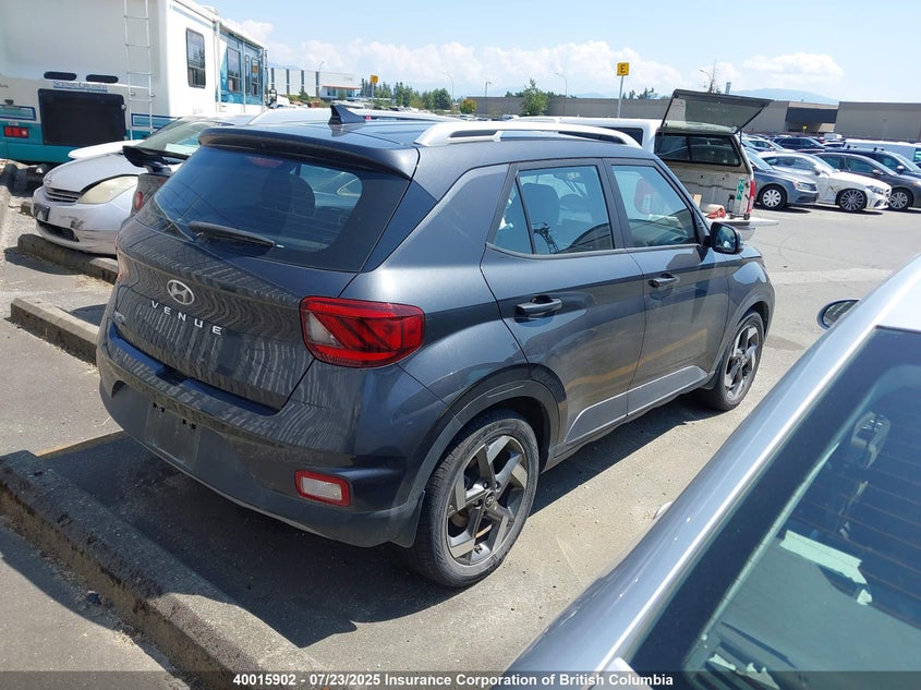 Vin: kmhrc8a39mu111999, lot: 30017659, hyundai venue 20214