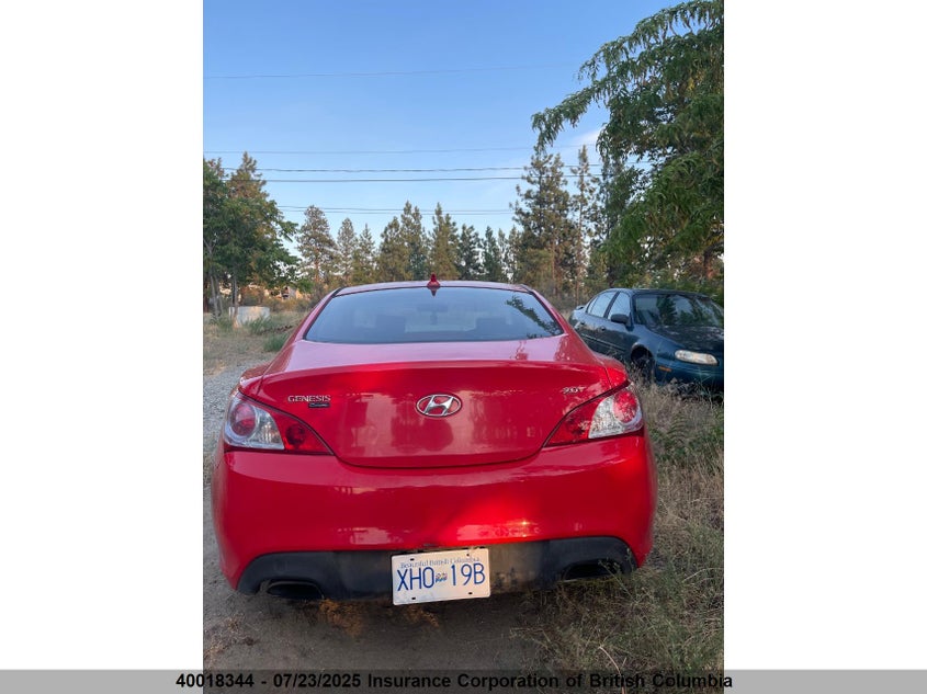 2010 Hyundai Genesis Coupe 2.0T VIN: KMHHT6KD2AU006160 Lot: 40018344