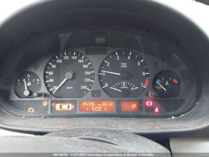 2004 BMW 325 I VIN: WBAEV334X4KR30602 Lot: 40016819