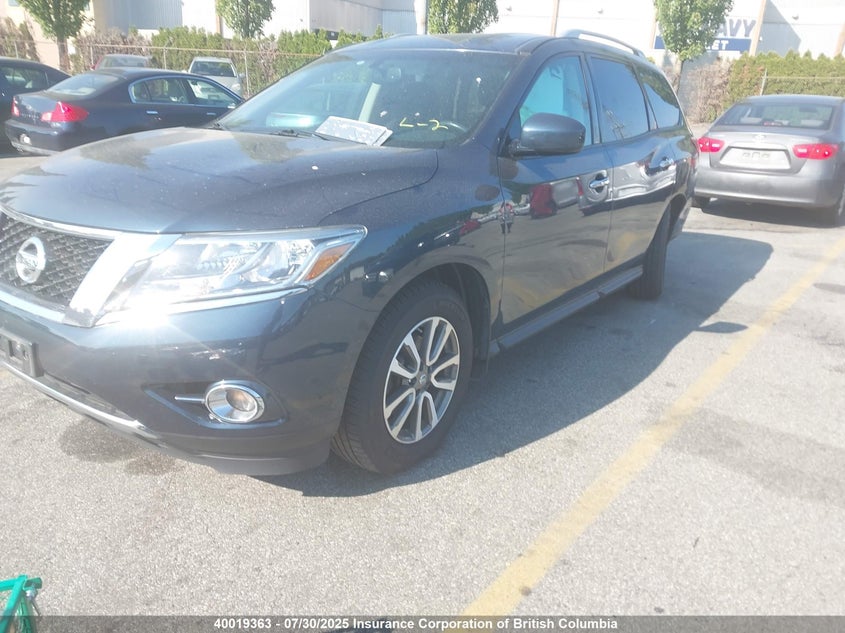 2015 Nissan Pathfinder S/Sv/Sl/Platinum VIN: 5N1AR2MM2FC667769 Lot: 40019363