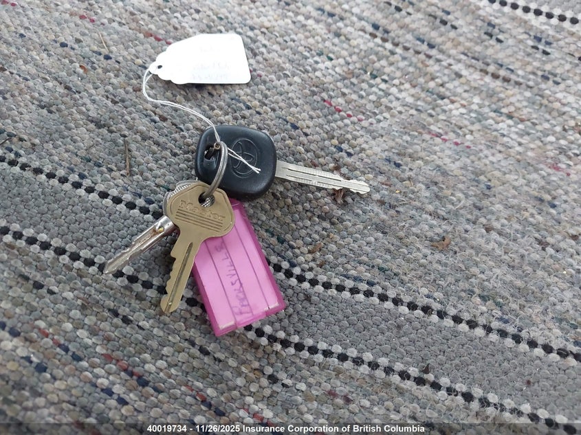 2011 Toyota Tundra VIN: 5TFMY5F18BX194522 Lot: 40019734