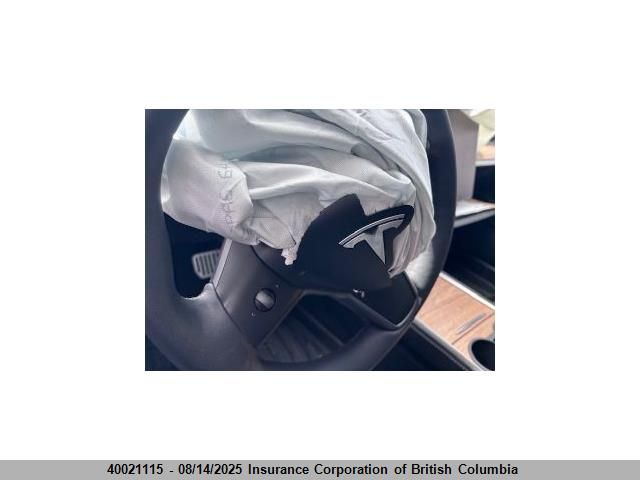 2023 Tesla Model 3 VIN: LRW3E1EB5PC843888 Lot: 12011847