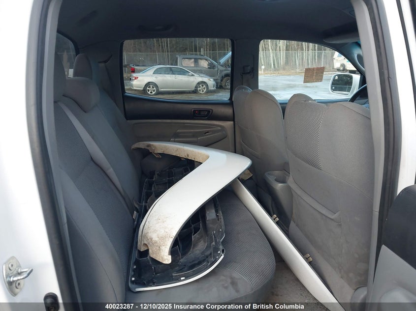5TELU42N86Z147841 2006 TOYOTA TACOMA photo no. 8