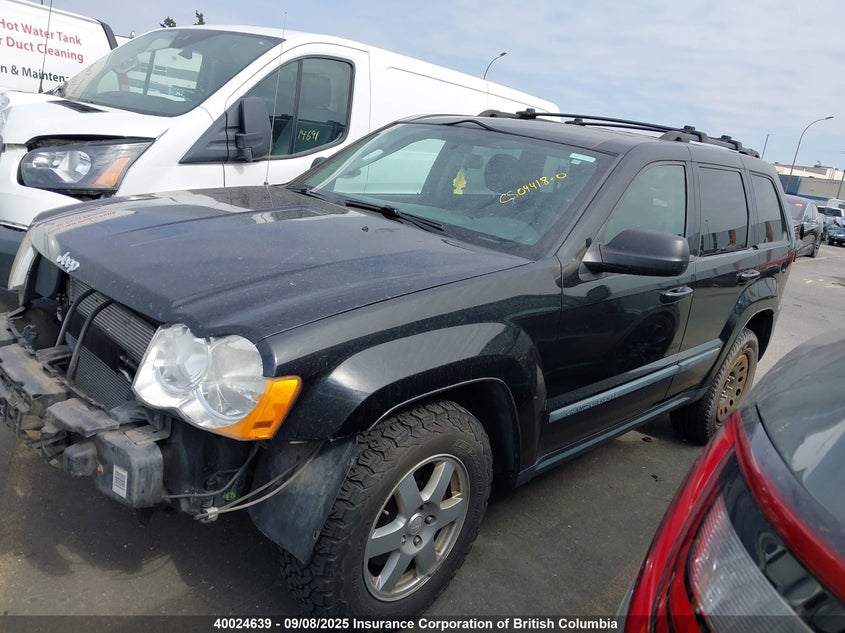 1J8GR48K68C122172 2008 JEEP GRAND CHEROKEE photo no. 2