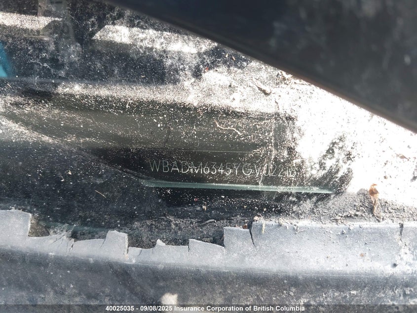 2000 BMW 528I VIN: WBADM6345YGV02218 Lot: 40025035