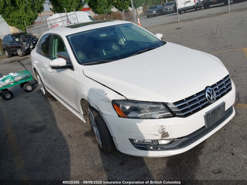 1VWCM7A34DC094212 2013 Volkswagen Passat Sel auction photo 1