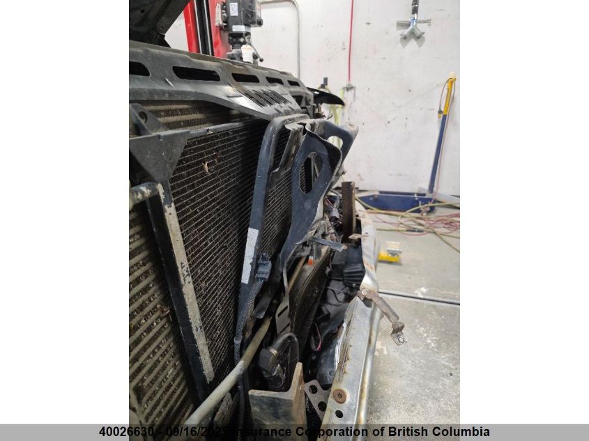 2011 GMC Sierra K2500 Slt VIN: 1GT121C88BF132204 Lot: 40026630