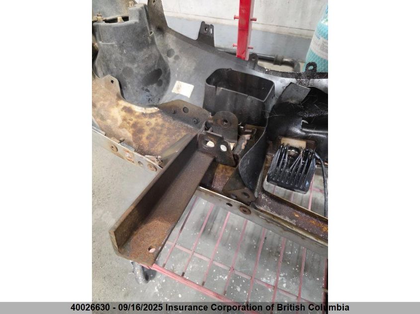 2011 GMC Sierra K2500 Slt VIN: 1GT121C88BF132204 Lot: 40026630