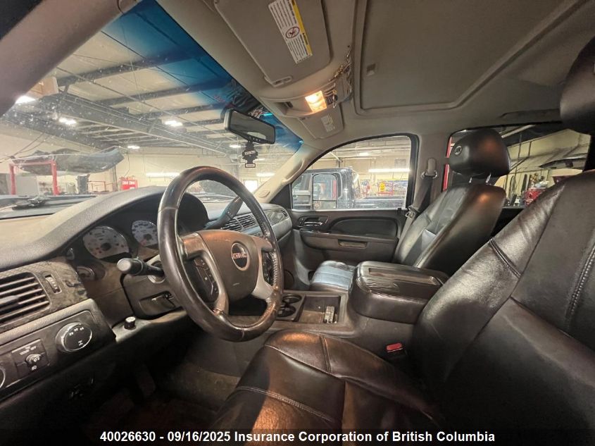 2011 GMC Sierra K2500 Slt VIN: 1GT121C88BF132204 Lot: 40026630