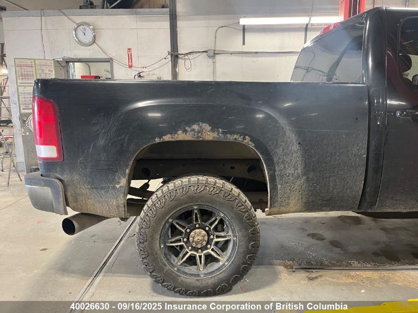 2011 GMC Sierra K2500 Slt VIN: 1GT121C88BF132204 Lot: 40026630