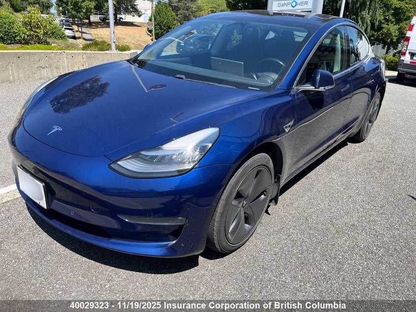 5YJ3E1EA1JF075749 2018 TESLA MODEL 3 photo no. 9