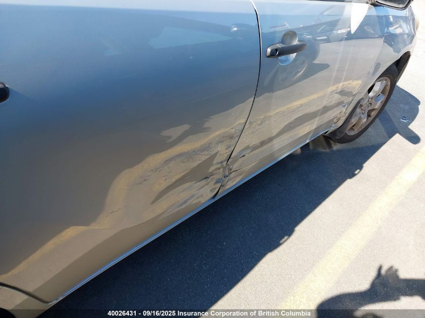 2004 Toyota Corolla Matrix Xr VIN: 2T1KR32EX4C823779 Lot: 40026431