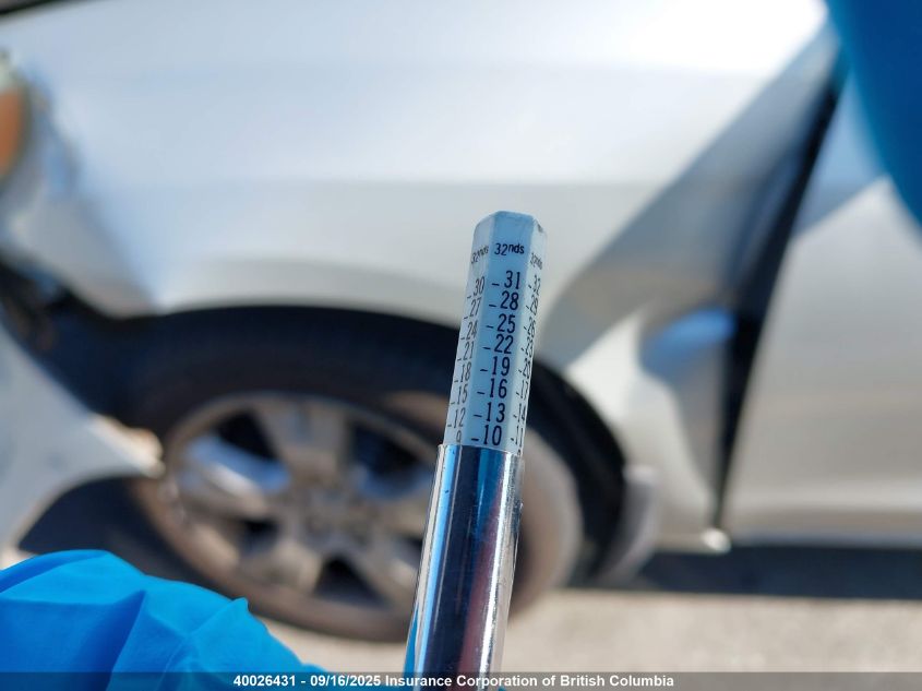 2004 Toyota Corolla Matrix Xr VIN: 2T1KR32EX4C823779 Lot: 40026431