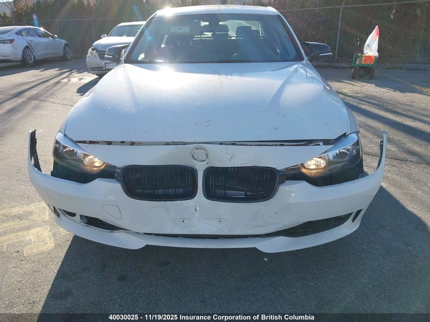 WBA3B3C52DF537033 2013 BMW 3ER photo no. 6