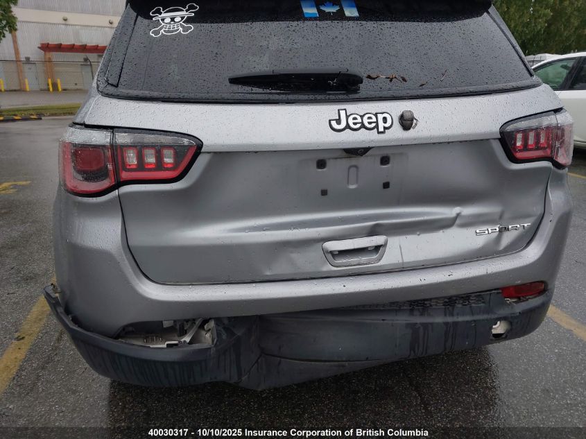 2018 Jeep Compass Sport VIN: 3C4NJCABXJT318992 Lot: 40030317