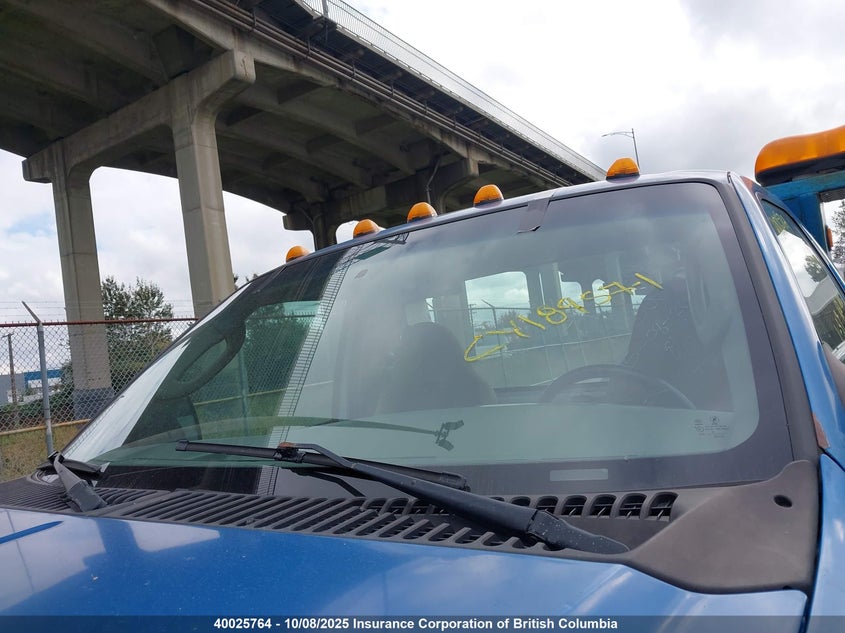 1FDXF46P84EC67075 2004 FORD F450 photo no. 13