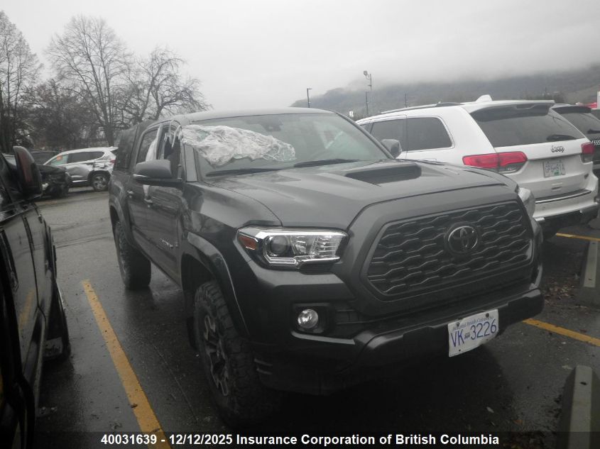 TOYOTA TACOMA