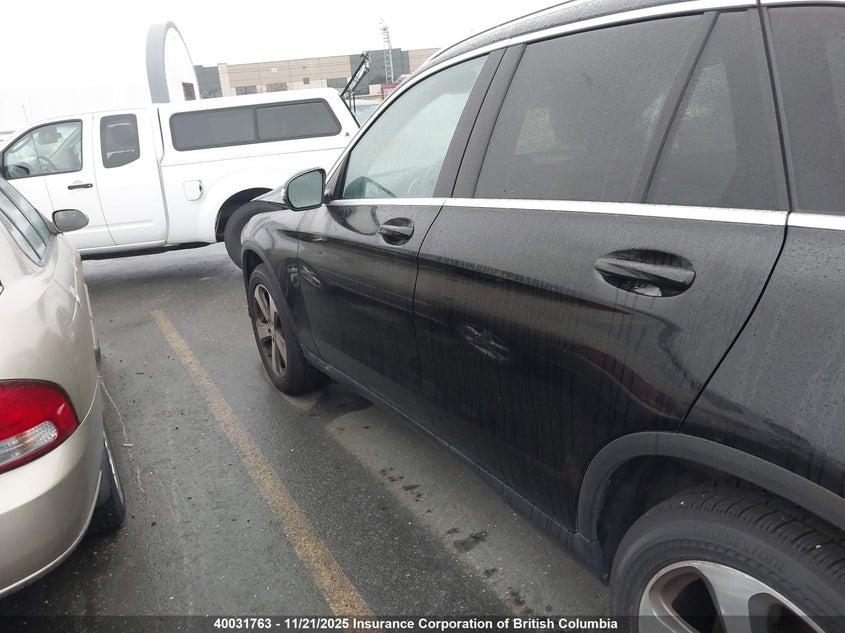 WDC0G4KB7HF180548 2017 MERCEDES-BENZ GLC photo no. 14